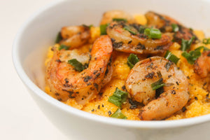 Shrimp and Grits - The Cajun Spoon